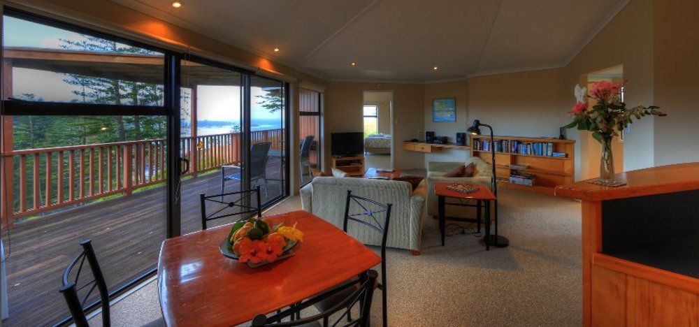 Shearwater Scenic Villas Burnt Pine Exterior photo